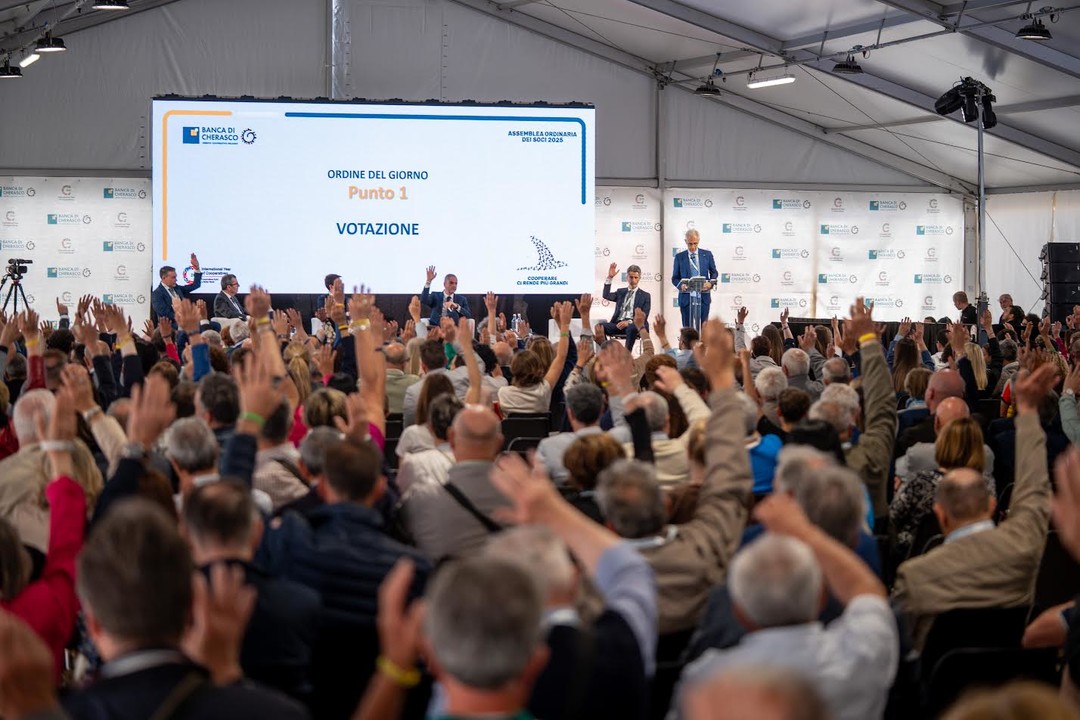 Banca di Cherasco.jpg - {Banca di Cherasco.jpg} - [141840]