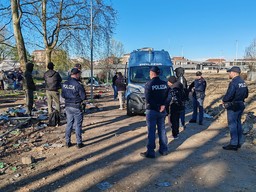 Foto controlli Polizia di Stato.jpg - {Foto controlli Polizia di Stato.jpg} - [141912]