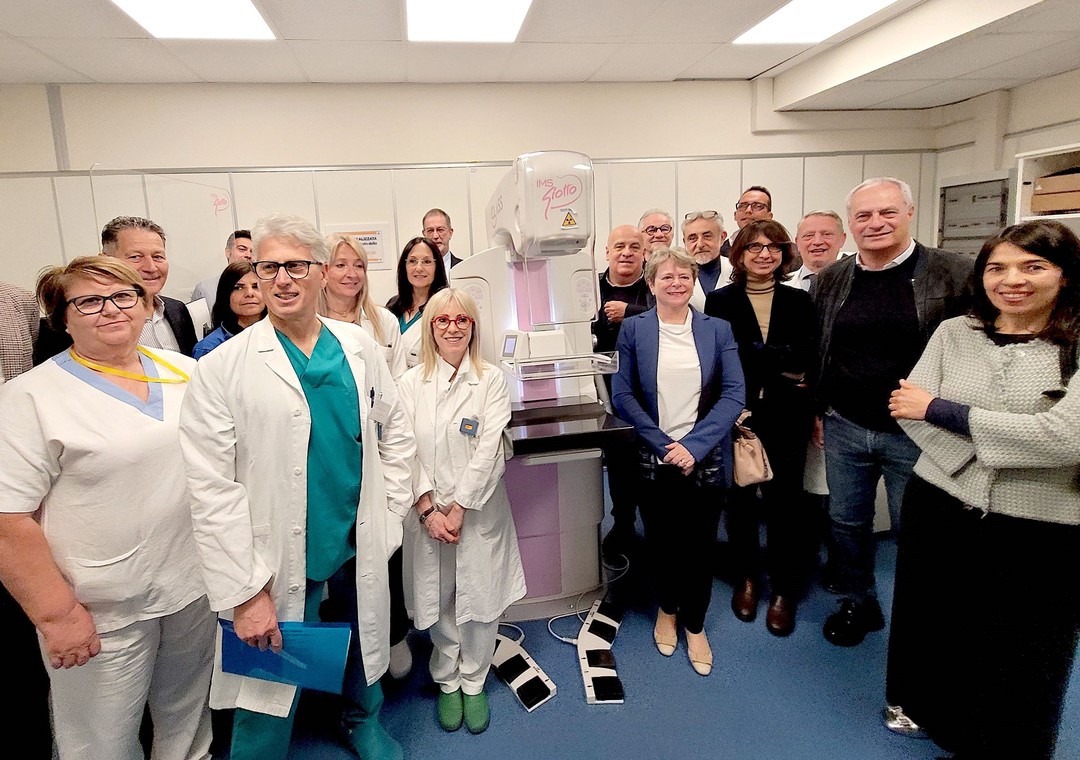 Mammografo.jpg - {Mammografo.jpg} - [142408]