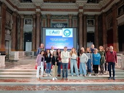 testino con i ragazzi .jpeg - {testino con i ragazzi .jpeg} - [142496]