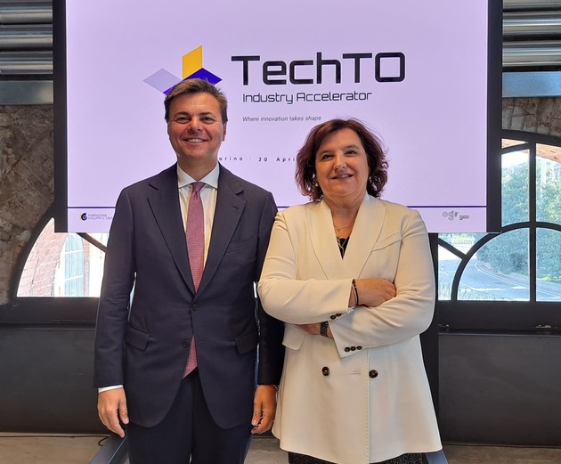 TechTOIndustryAcceleratoGay.jpg - {TechTOIndustryAcceleratoGay.jpg} - [142656]