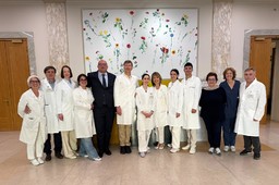 Foto personale ospedale Sant'Anna.jpg - {Foto personale ospedale Sant'Anna.jpg} - [142728]