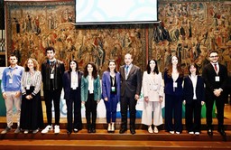 Esg Challenge Iren 2026 foto premiati.jpg - {Esg Challenge Iren 2026 foto premiati.jpg} - [142992]