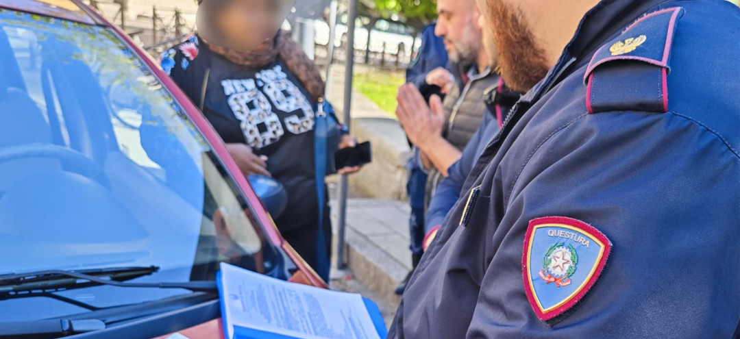 Polizia di Stato.jpg - {Polizia di Stato.jpg} - [143064]