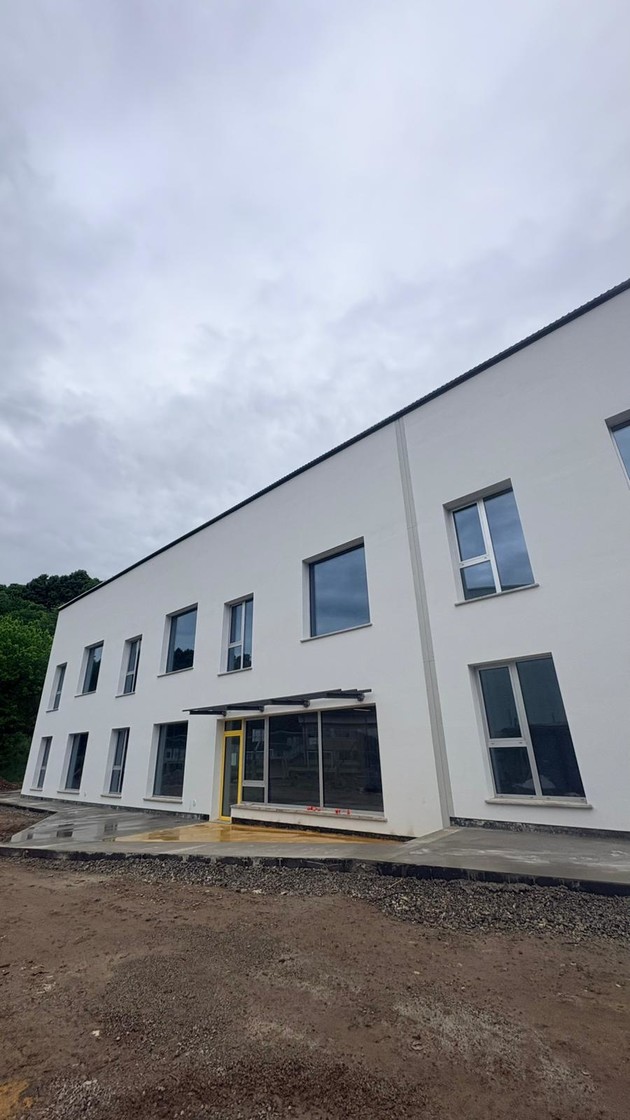 Foto scuola Galilei.jpeg - {Foto scuola Galilei.jpeg} - [143312]