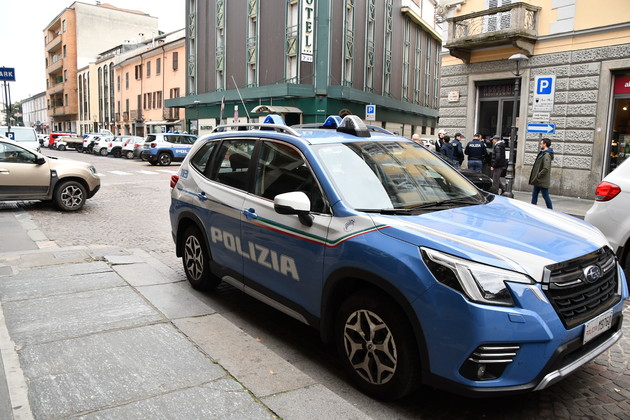 Polizia di Stato.jpg - {Polizia di Stato.jpg} - [143344]