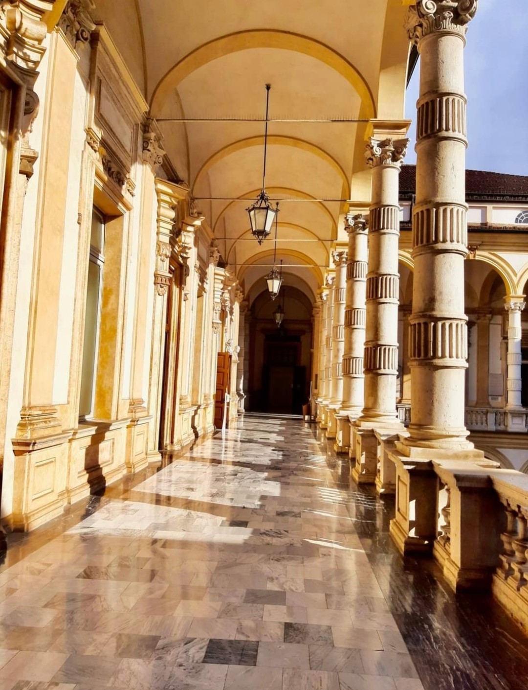 foto rettorato via Verdi Università.jpg - {foto rettorato via Verdi Università.jpg} - [144355]
