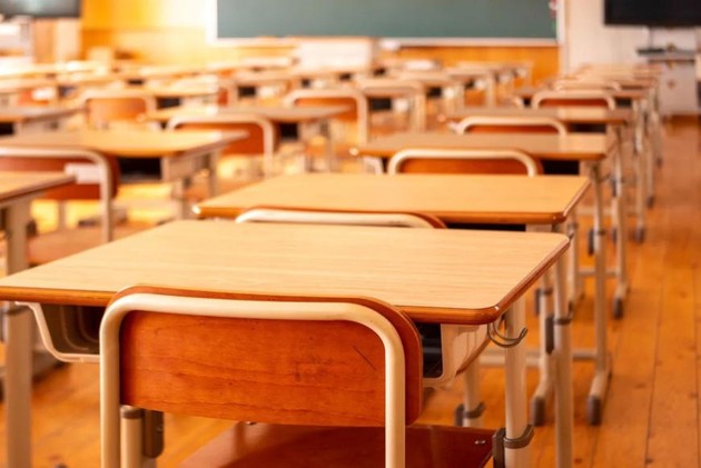 Foto scuola istruzione studio.jpg - {Foto scuola istruzione studio.jpg} - [145099]