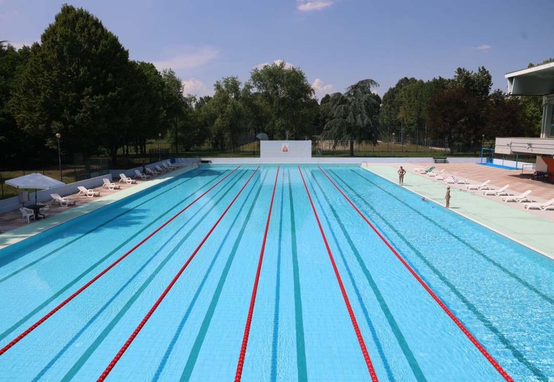 Foto Piscina Colletta sport.jpeg - {Foto Piscina Colletta sport.jpeg} - [145500]