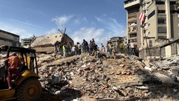 Foto terremoto Venezuela.jpg - {Foto terremoto Venezuela.jpg} - [145733]