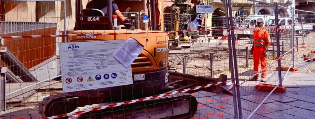 Piazza Cavour.png.jpg - {Piazza Cavour.png.jpg} - [146319]