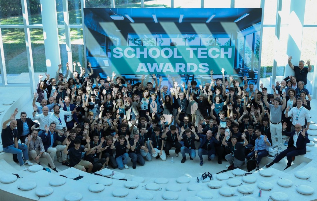 SchoolTechAwards.jpeg - {SchoolTechAwards.jpeg} - [146407]