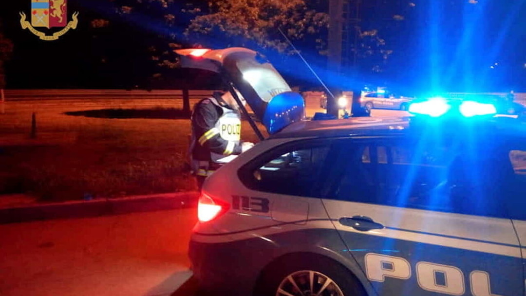 Polizia Stradale.jpeg - {Polizia Stradale.jpeg} - [14839]