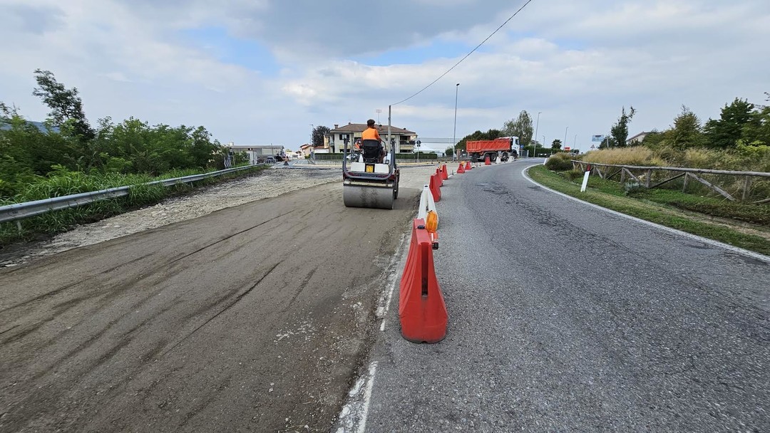 Busca chiusura Sp 174.jpg - {Busca chiusura Sp 174.jpg} - [148553]
