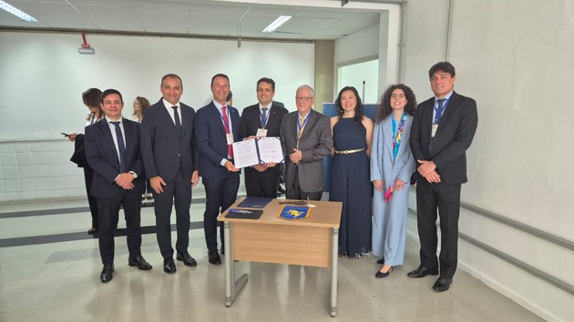 La delegazione istituzionale alla firma dell’accordo per il nuovo Hub PoliTO in Brasile.jpeg - {La delegazione istituzionale alla firma dell’accordo per il nuovo Hub PoliTO in Brasile.jpeg} - [148849]