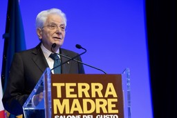MattarellaTerraMadre.JPG - {MattarellaTerraMadre.JPG} - [149905]