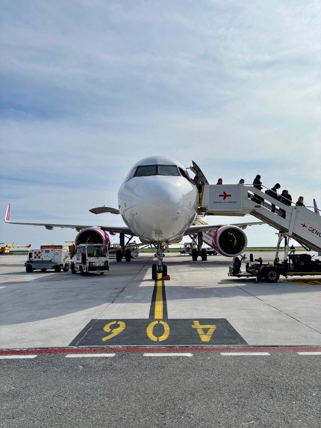 Immagine Aeroporto di Genova (1).jpg - {Immagine Aeroporto di Genova (1).jpg} - [150209]