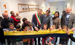 InaugurazionePoloInfanziaMadonnaCampagna.jpg - {InaugurazionePoloInfanziaMadonnaCampagna.jpg} - [151276]
