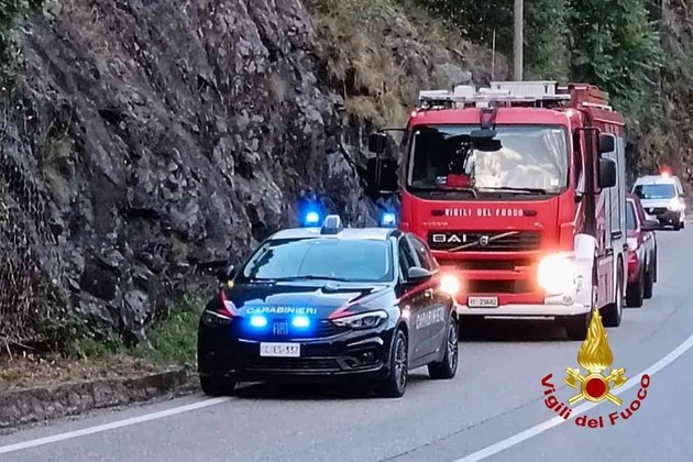 Foto vigili del fuoco.jpg - {Foto vigili del fuoco.jpg} - [15192]