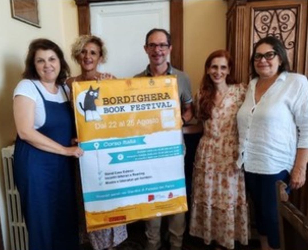 121.jpeg - {121.jpeg} - [15608]