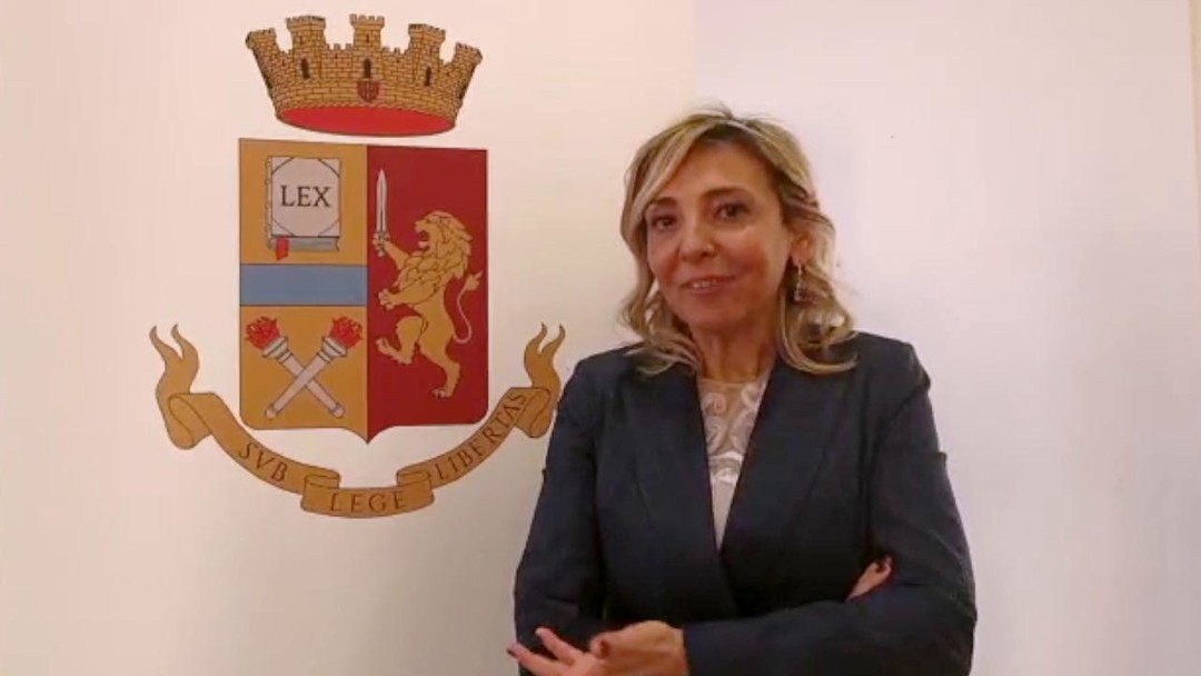 alessandra simone.jpg - {alessandra simone.jpg} - [15672]