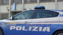 Nuova operazione della Polizia di stato.jpg - {Nuova operazione della Polizia di stato.jpg} - [1579]