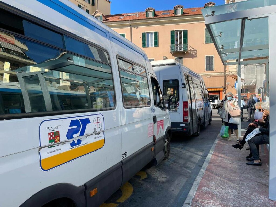 riviera-trasporti.jpg - {riviera-trasporti.jpg} - [16536]
