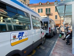 riviera-trasporti.jpg - {riviera-trasporti.jpg} - [16536]
