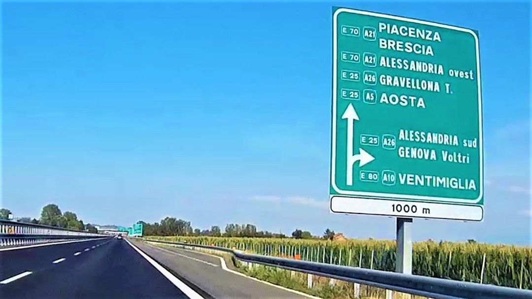 A26.jpg - {A26.jpg} - [16808]