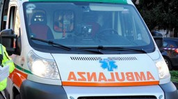 ambulanza.jpg - {ambulanza.jpg} - [16992]