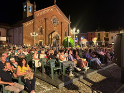 CastelNuovoScriviaBiancoNero.jpg - {CastelNuovoScriviaBiancoNero.jpg} - [17464]