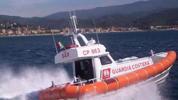 guardia-costiera.jpg - {guardia-costiera.jpg} - [17729]