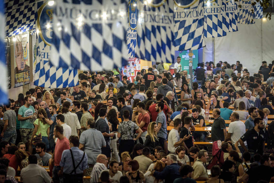 OKTOBERFEST- Foto di Anna Gugliandolo.JPG - {OKTOBERFEST- Foto di Anna Gugliandolo.JPG} - [18404]
