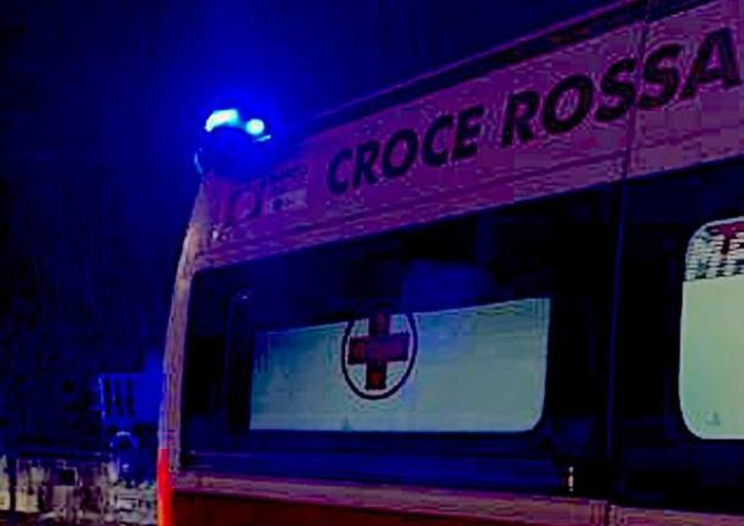 croce rossa.jpg - {croce rossa.jpg} - [19295]