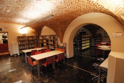 Biblioteca delle Ragazze e dei Ragazzi.jpg - {Biblioteca delle Ragazze e dei Ragazzi.jpg} - [19736]