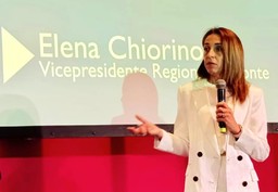 Elena Chiorino - foto.jpg - {Elena Chiorino - foto.jpg} - [22525]