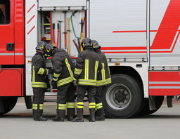 vigili-del-fuoco.jpg - {vigili-del-fuoco.jpg} - [23127]