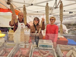 Foto mercato.jpg - {Foto mercato.jpg} - [23400]