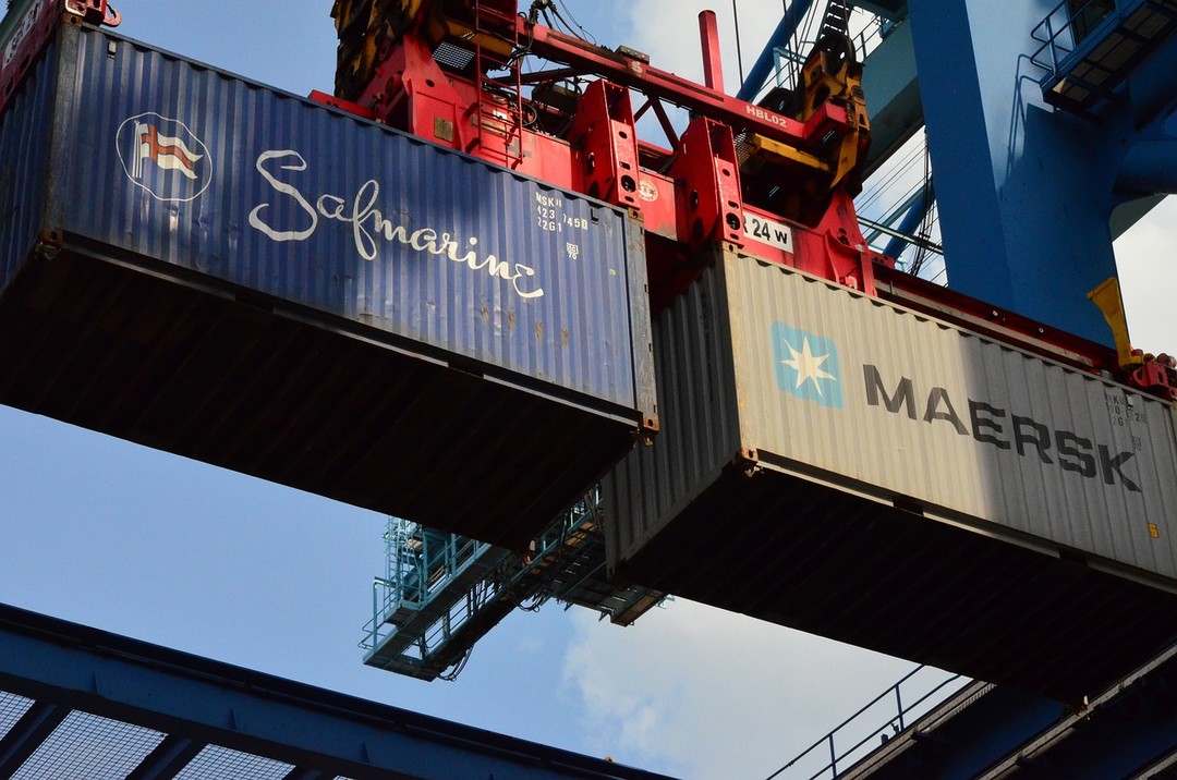 Container.jpg - {Container.jpg} - [23464]