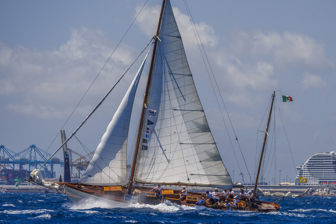 BARBARA YACHT 2024 in Spagna.jpg - {BARBARA YACHT 2024 in Spagna.jpg} - [23608]