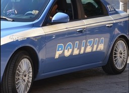 polizia.jpg - {polizia.jpg} - [24442]