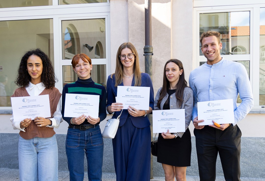 Immagine premiati professioni sanitarie.jpg - {Immagine premiati professioni sanitarie.jpg} - [24514]