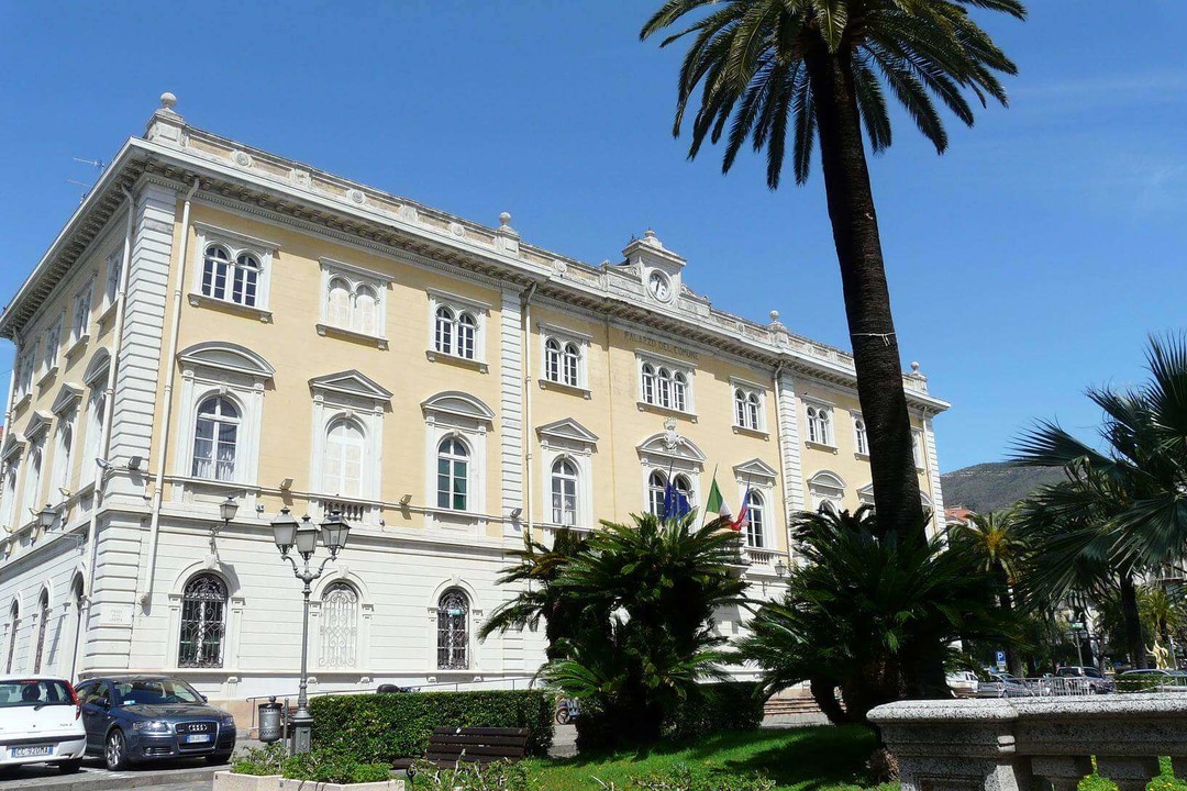 comune alasso.jpg - {comune alasso.jpg} - [24714]