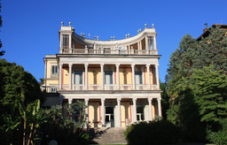 Villa Giulia.jpg - {Villa Giulia.jpg} - [24802]