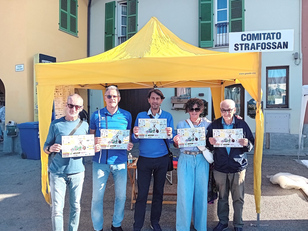 Immagine STRAFOSSAN stand e nuovo pettorale (2884374).jpg - {Immagine STRAFOSSAN stand e nuovo pettorale (2884374).jpg} - [24890]