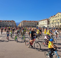 Immagine cuneo bike festival 2024 2.jpg - {Immagine cuneo bike festival 2024 2.jpg} - [25530]