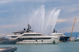salone2.jpg - {salone2.jpg} - [25626]
