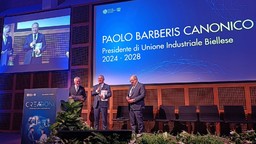 2024-09-23_ASSEMBLEA-UIB_CORCIONE-BARBERISCANONICO-VIETTI.jpeg - {2024-09-23_ASSEMBLEA-UIB_CORCIONE-BARBERISCANONICO-VIETTI.jpeg} - [26890]