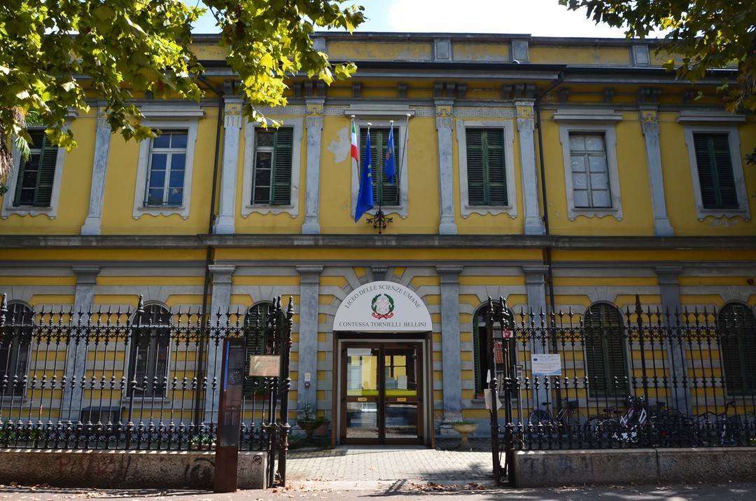 Liceo Novara.jpg - {Liceo Novara.jpg} - [26906]