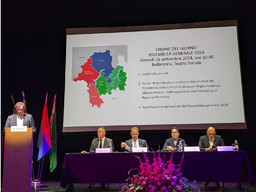 Saluto-Branda.jpg - {Saluto-Branda.jpg} - [27933]